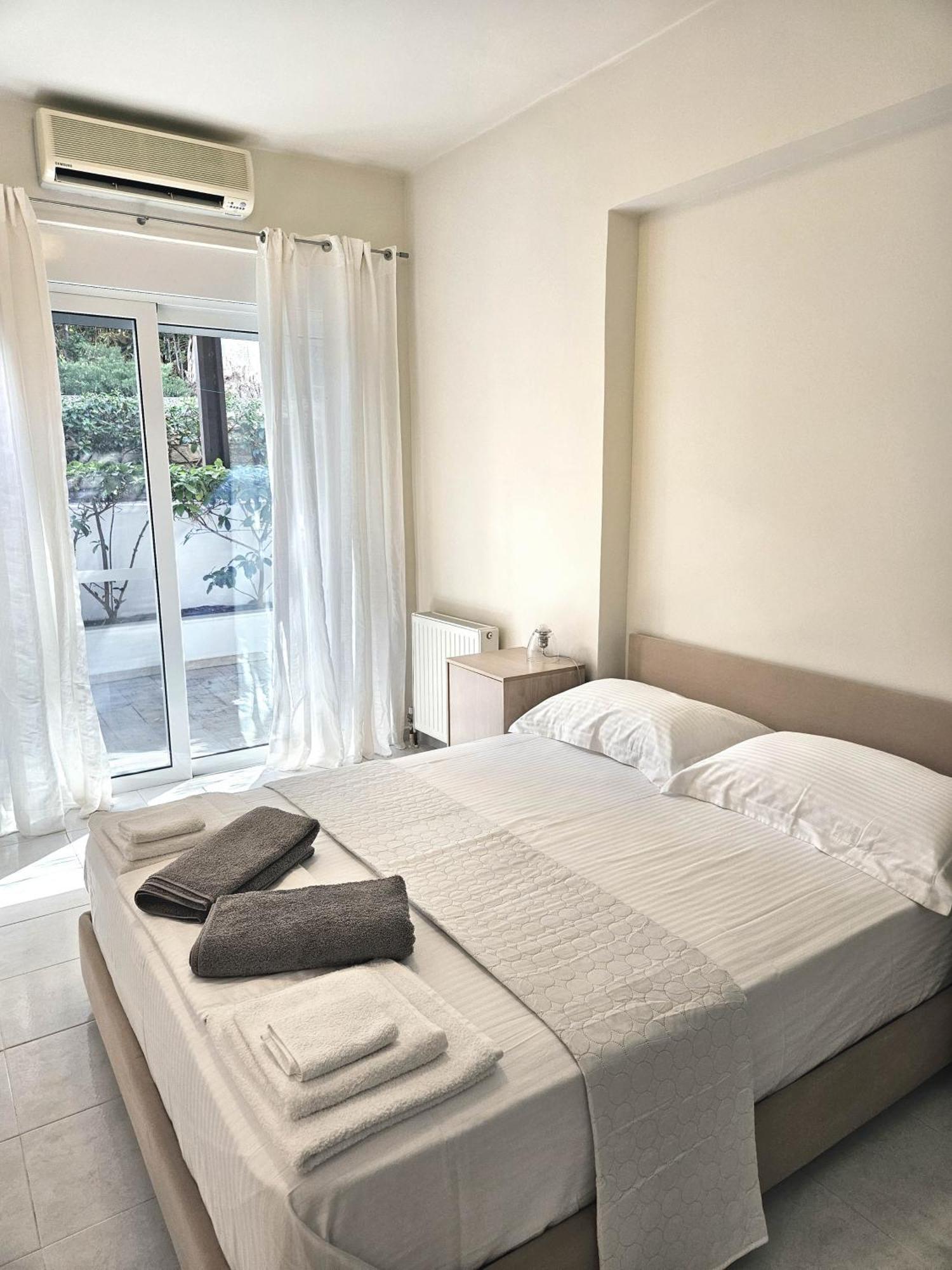 Lagonisi Beach House Kalivia Thorikou Habitación foto
