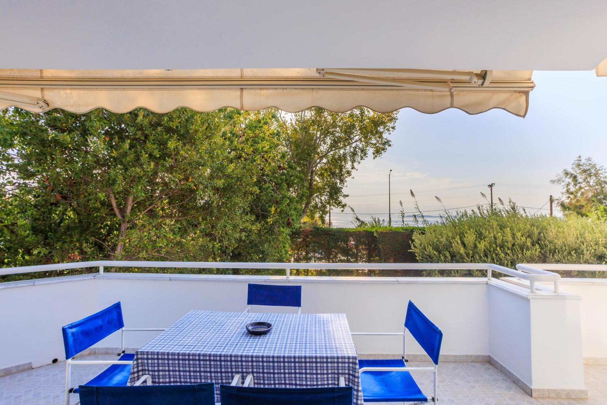 Lagonisi Beach House Kalivia Thorikou Habitación foto